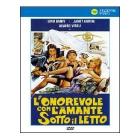 L' onorevole con l'amante sotto il letto