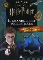 Harry Potter. Il grande libro degli sticker edito da Magazzini Salani