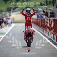Ducati. Il libro ufficiale Ducati corse 2022. Ediz. italiana e inglese edito da Artioli