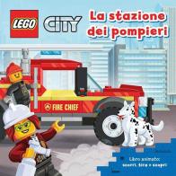 La stazione dei pompieri. Lego city. Ediz. a colori edito da Panini Comics