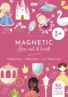Principesse - Princesses - Les princesses. Magnetic box set.. Ediz. a colori di Irena Trevisan edito da Sassi