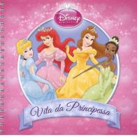 Vita da principessa. Disney princess. Con adesivi. Ediz. illustrata edito da Disney Libri