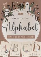 Alphabet. My first cards. Ediz. a colori. Con 30 Carte di Valentina Bonaguro edito da Sassi