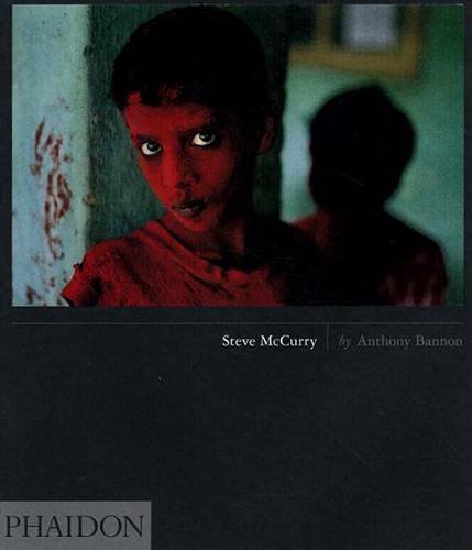 Steve McCurry. Ediz. inglese di Anthony Bannon edito da Phaidon