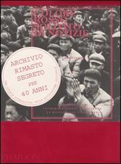 Colore rosso soldato di notizie. L'odissea di un fotografo cinese attraverso la rivoluzione culturale di Zhensheng Li, J. Menasche edito da Phaidon