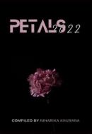 Ebook Petals 2022 di Niharika Khurana edito da Caroling Pen Publishing