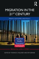 Migration in the 21st Century edito da Taylor & Francis Ltd