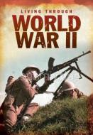 World War II di Andrew Langley edito da Heinemann Library