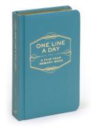 One Line A Day: A Five-year Memory Book di Chronicle Books edito da Chronicle Books