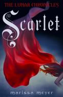 The Lunar Chronicles 02: Scarlet di Marissa Meyer edito da Penguin Books Ltd (UK)