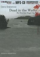 Dead in the Water di Dana Stabenow edito da Brilliance Corporation