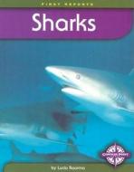 Sharks di Lucia Raatma edito da Compass Point Books