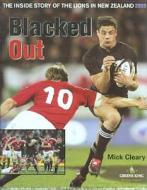 Blacked Out di Gareth Roberts, Ken Robertson edito da Mainstream Publishing