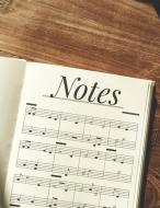 My Music Notebook: Blank Sheet Music Journal for Music Composition, Lyrics and Note Writing. 12 Staves Per Page. Notes T di Lindsay Miller edito da INDEPENDENTLY PUBLISHED
