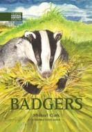 Badgers di Michael Clark edito da Whittet Books Ltd