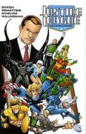 Justice League International di Keith Giffen, J. M. DeMatteis, Kevin Maguire edito da Titan Books Ltd