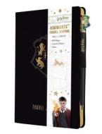 Harry Potter: Hogwarts Travel Journal with Pen di Insight Editions edito da INSIGHT ED