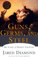 Guns, Germs, and Steel: The Fates of Human Societies di Jared Diamond edito da Turtleback Books