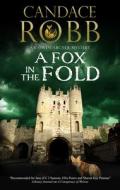 A Fox In The Fold di Candace Robb edito da Canongate Books Ltd