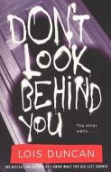 Don't Look Behind You di Lois Duncan edito da TURTLEBACK BOOKS