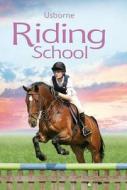 Riding School di Various edito da Usborne Publishing Ltd