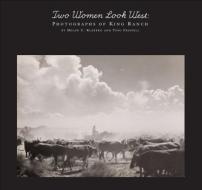 Two Women Look West Notecard Collection di Helen Kleberg Groves edito da Bright Sky Press