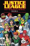 Justice League International di Keith Giffen, J. M. DeMatteis, Kevin Maguire, Bart Sears edito da Titan Books Ltd