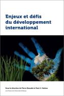 Enjeux Et Défis Du Développement International edito da XLIBRIS US