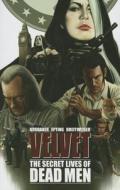 Velvet Volume 2: The Secret Lives of Dead Men di Ed Brubaker edito da IMAGE COMICS