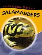 Salamanders di Clare Hibbert edito da Smart Apple Media