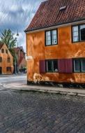 Bullet Journal: Leaves Pattern Very Bright Orange Homes of Copenhagen di New Age Journals edito da LIGHTNING SOURCE INC