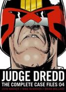 Judge Dredd: The Complete Case Files 04 di John Wagner edito da 2000 AD