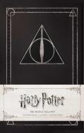 Harry Potter: The Deathly Hallows Ruled Notebook di Insight Editions edito da PAPERBACKSHOP UK IMPORT