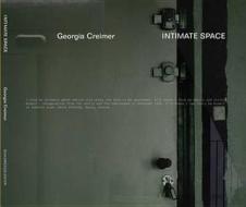 Intimate Space di Georgia Creimer edito da Schlebrugge.editor