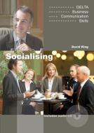 Delta Business Communication Skills: Socialising B1-B2. Coursebook with Audio CD di David King, Susan Lowe, Louise Pile edito da Klett Sprachen GmbH