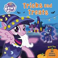 My Little Pony: Tricks and Treats: More Than 50 Stickers Included! di Hasbro edito da HARPERCOLLINS