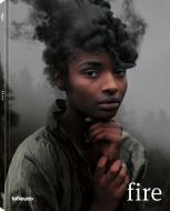 Fire di Prix Pictet edito da TeNeues Publishing UK Ltd