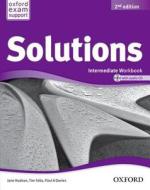 Solutions: Intermediate: Workbook and Audio CD Pack edito da Oxford University ELT