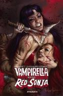 Vampirella Vs Red Sonja di Dan Abnett edito da Dynamite Entertainment