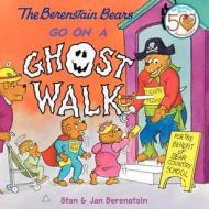 The Berenstain Bears Go on a Ghost Walk [With Tattoos] di Jan Berenstain, Stan Berenstain edito da HARPER FESTIVAL