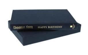 Happy Birthday (Limited Edition) di Danielle Steel edito da Delacorte Press