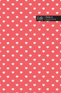 Hearts Pattern Composition Notebook, Dotted Lines, Wide Ruled Medium Size 6 x 9 Inch (A5), 144 Sheets Pink Cover di Design edito da BLURB INC