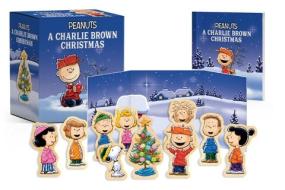Peanuts: A Charlie Brown Christmas Wooden Collectible Set di Charles M. Schulz edito da RUNNING PR BOOK PUBL