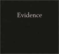 Evidence di Larry Sultan, Mike Mandel edito da Distributed Art Publishers