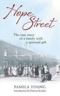 Hope Street di Pamela Young edito da Hodder & Stoughton