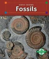 Fossils di Melissa Stewart edito da Compass Point Books