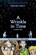 A Wrinkle in Time: The Graphic Novel di Madeleine L'Engle, Hope Larson edito da TURTLEBACK BOOKS