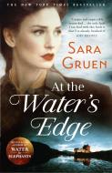 At The Water's Edge di Sara Gruen edito da John Murray Press