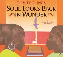 Soul Looks Back in Wonder di Various edito da PUFFIN BOOKS