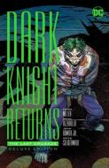 The Dark Knight Returns The Last Crusade di Frank Miller, Brian Azzarello edito da DC Comics